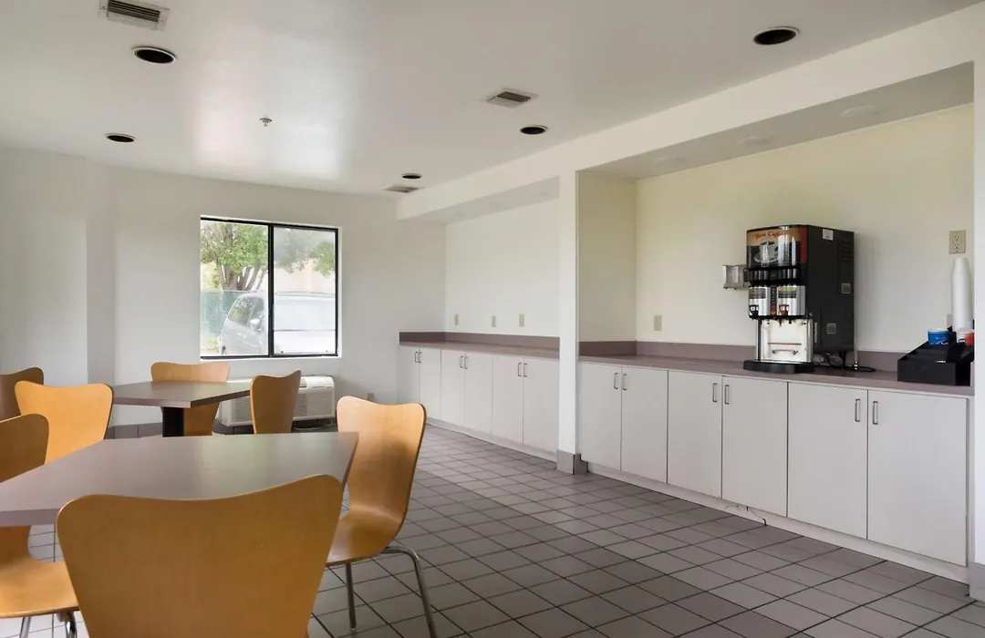 Motel 6-Dallas, Tx - Northeast-1